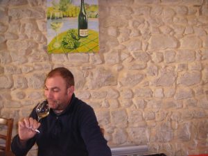 Fabrice Grebet herproeft z'n eigen Pouilly-Fumé